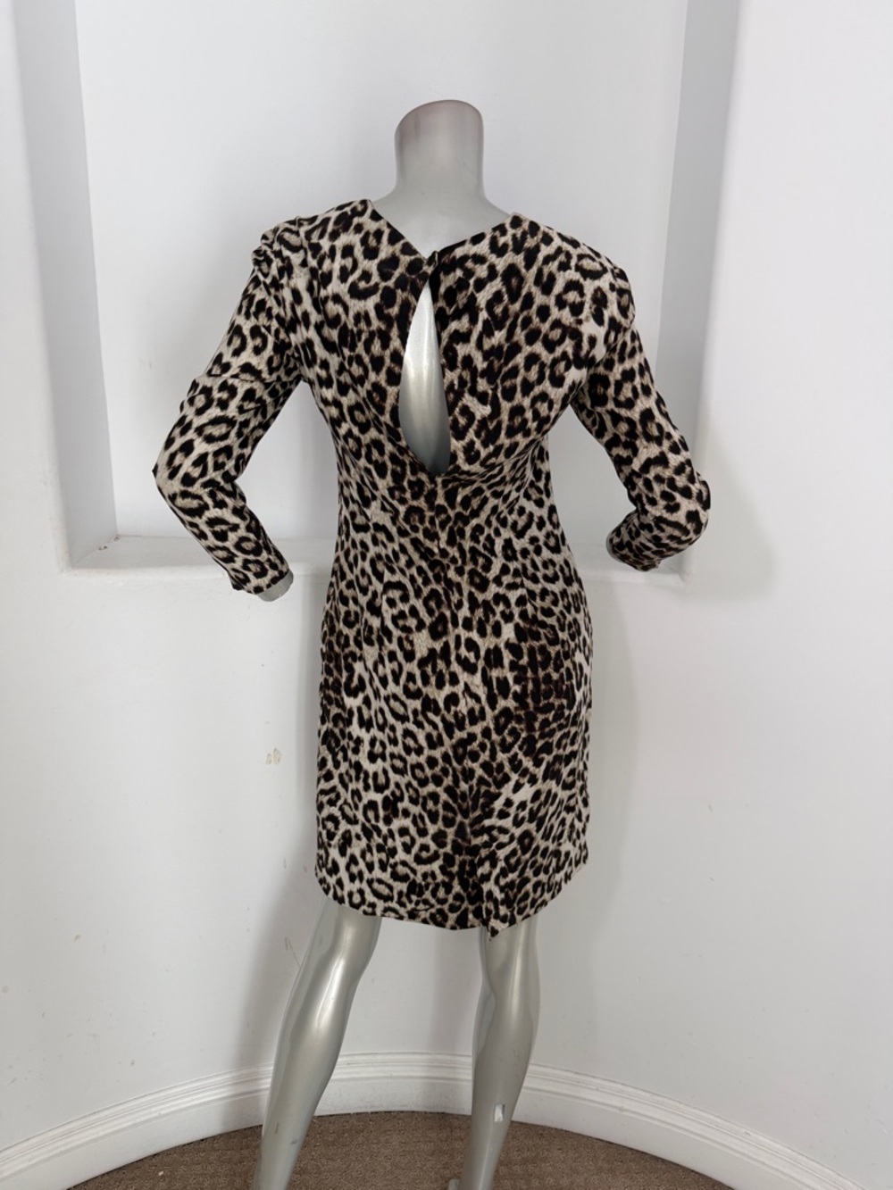 rag & bone Leopard Print Silk Long Sleeve Sheath Short Dress Beige/Black Size 6 - Picture 9 of 10